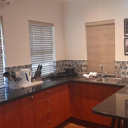 Paddabult Self Catering Cottages パール エクステリア 写真