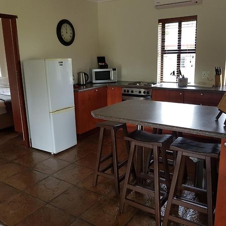 Paddabult Self Catering Cottages パール エクステリア 写真