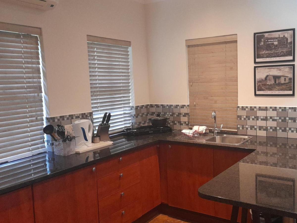 Paddabult Self Catering Cottages パール エクステリア 写真