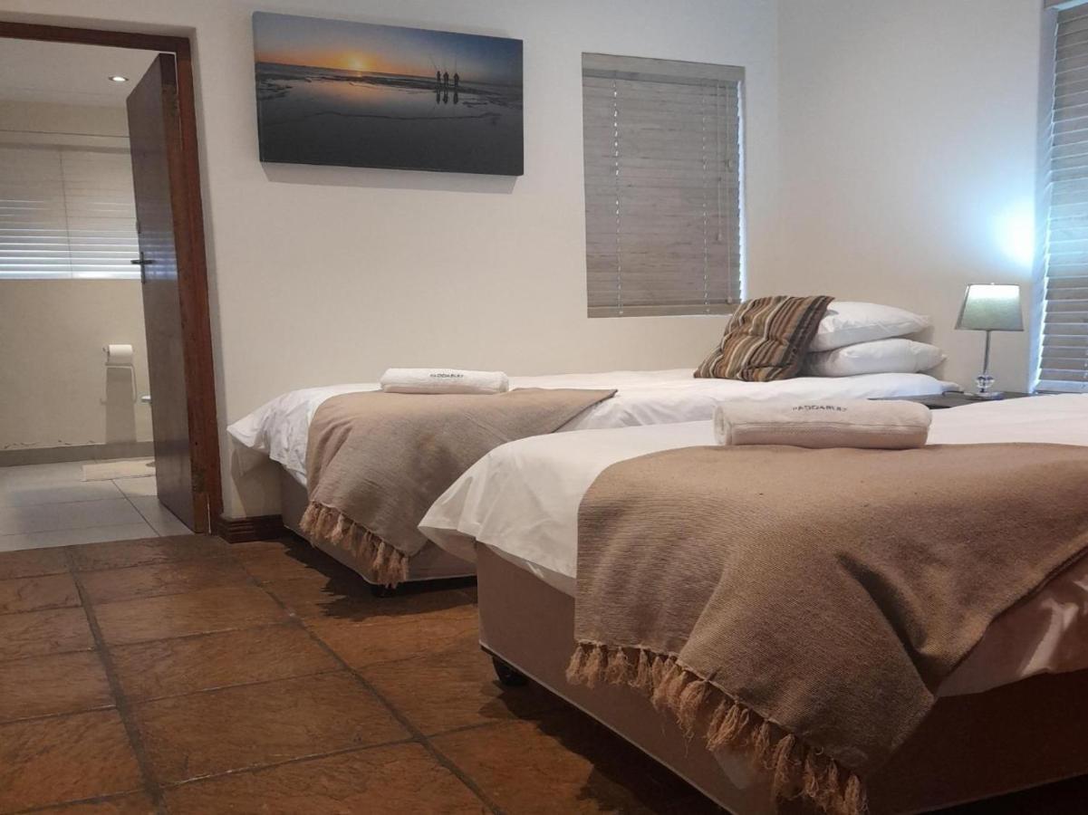 Paddabult Self Catering Cottages パール エクステリア 写真